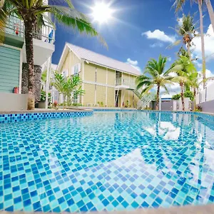 Royale Chenang 3*, Pantai Cenang (Langkawi) Malaysia